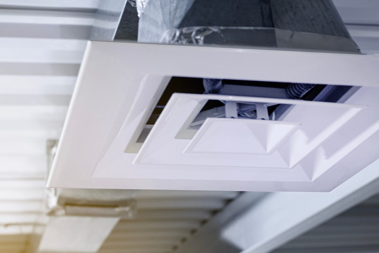 פתח מערכת מיזוג אוויר כחלק מייעוץ מיזוג אוויר לרישוי עסקים