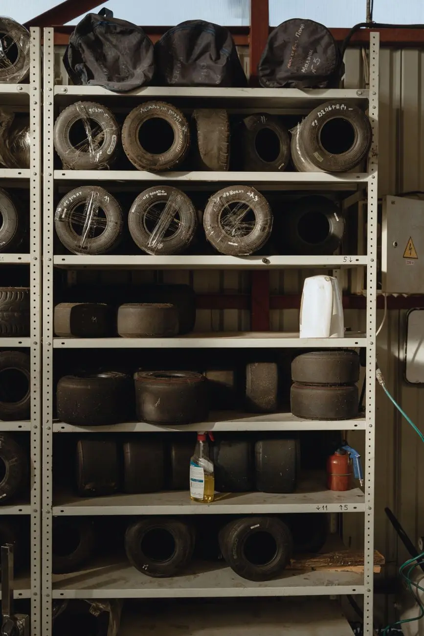 sybiz cat garages 3.jpg
